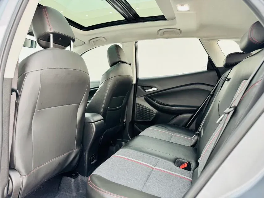 2019 Chevrolet Trax 1.0T 125HP L3 6AT,autocango,china used car exporter,china ev exporter,chinese used car exporter,chinese used ev exporter