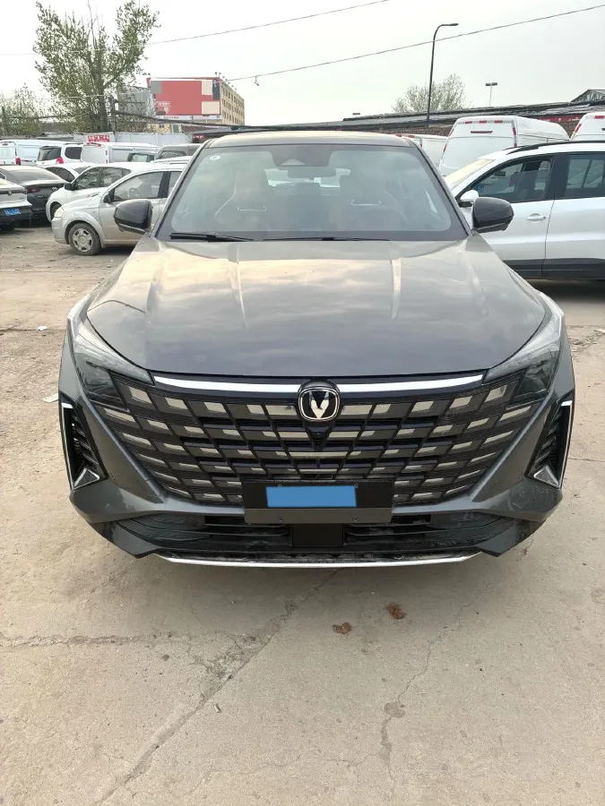 2024 ChangAn UNI-Z 1.5L 98HP L4 E-CVT PHEV 18.4KWH,autocango,china used car exporter,china ev exporter,chinese used car exporter,chinese used ev exporter