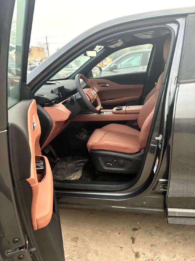 2024 ChangAn UNI-Z 1.5L 98HP L4 E-CVT PHEV 18.4KWH,autocango,china used car exporter,china ev exporter,chinese used car exporter,chinese used ev exporter