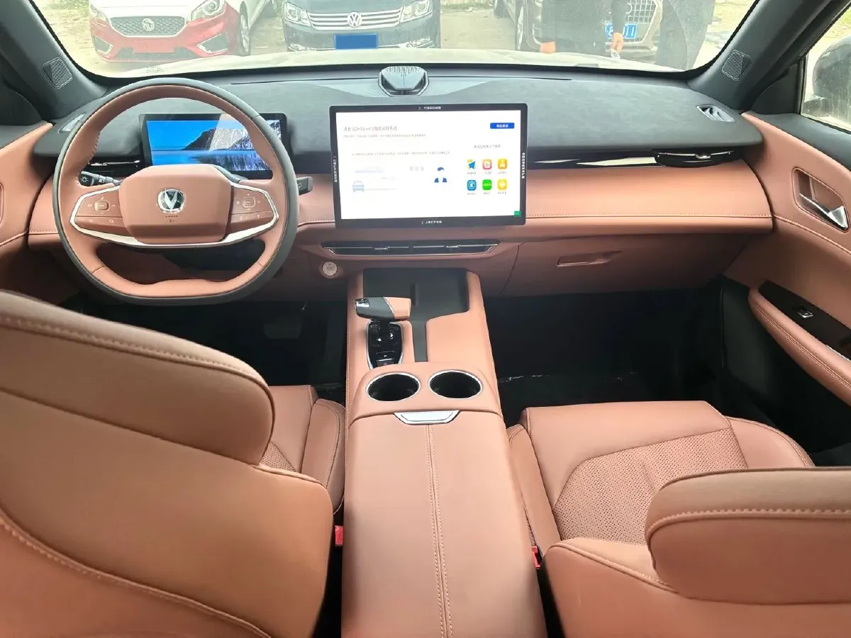 2024 ChangAn UNI-Z 1.5L 98HP L4 E-CVT PHEV 18.4KWH,autocango,china used car exporter,china ev exporter,chinese used car exporter,chinese used ev exporter