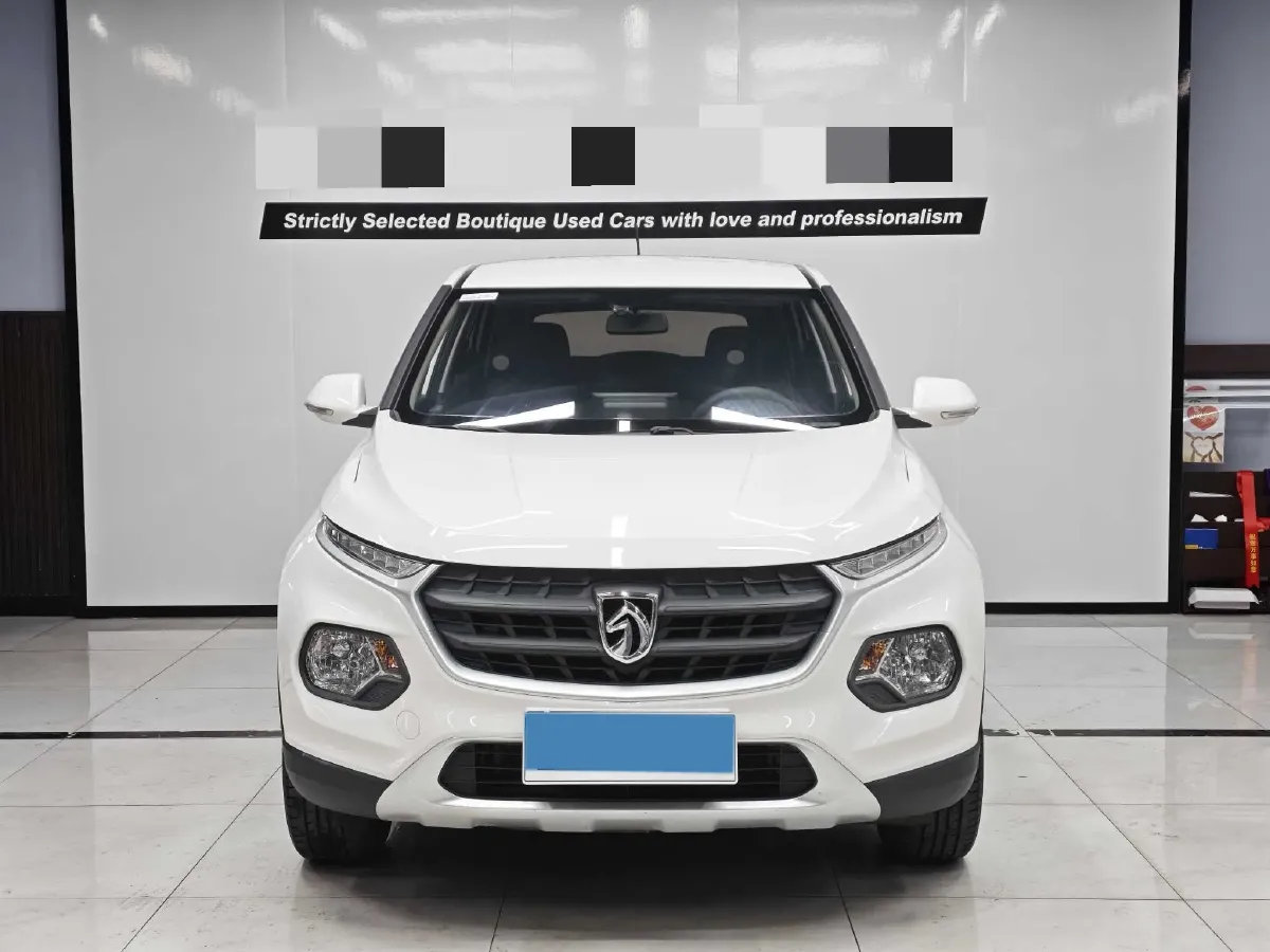 2021 BaoJun 510 1.5L 99HP L4 6MT,autocango,china used car exporter,china ev exporter,chinese used car exporter,chinese used ev exporter