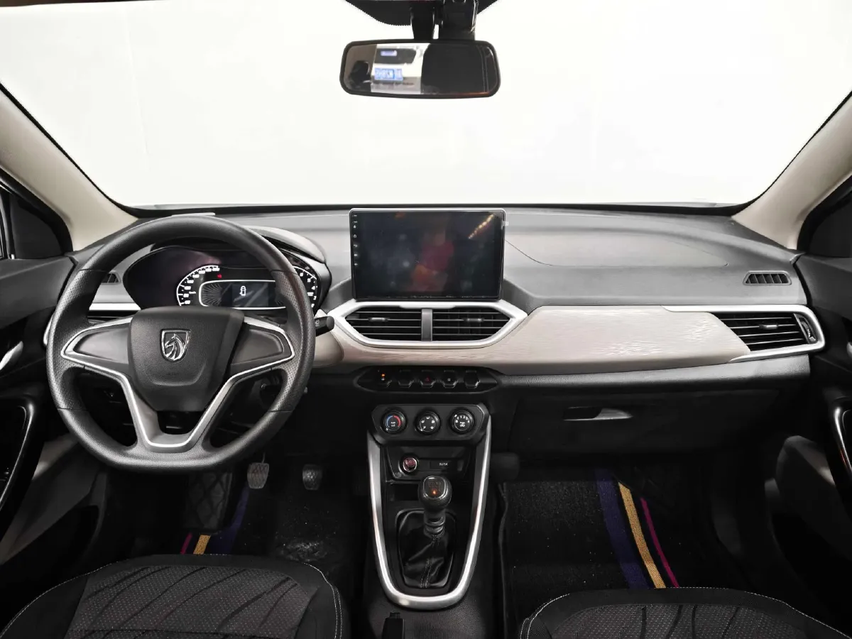 2021 BaoJun 510 1.5L 99HP L4 6MT,autocango,china used car exporter,china ev exporter,chinese used car exporter,chinese used ev exporter