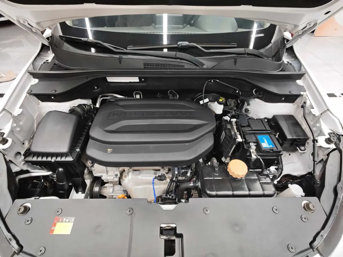 2021 BaoJun 510 1.5L 99HP L4 6MT,autocango,china used car exporter,china ev exporter,chinese used car exporter,chinese used ev exporter