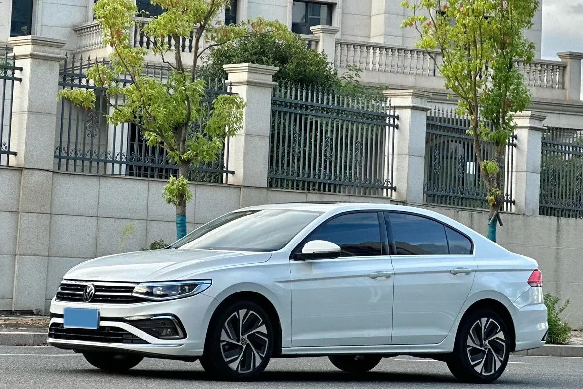 2023 Volkswagen Bora 1.2T 116HP L4 7DCT,autocango,china used car exporter,china ev exporter,chinese used car exporter,chinese used ev exporter