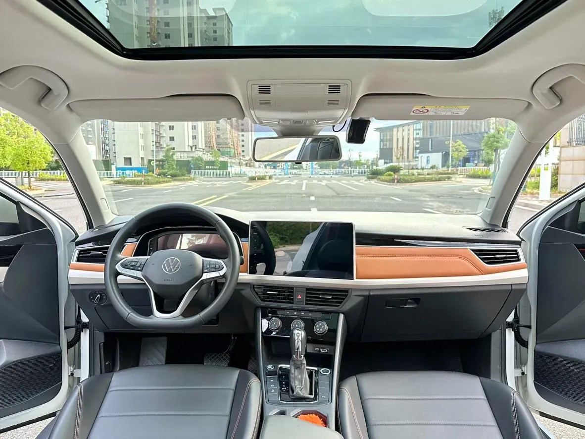 2023 Volkswagen Bora 1.2T 116HP L4 7DCT,autocango,china used car exporter,china ev exporter,chinese used car exporter,chinese used ev exporter