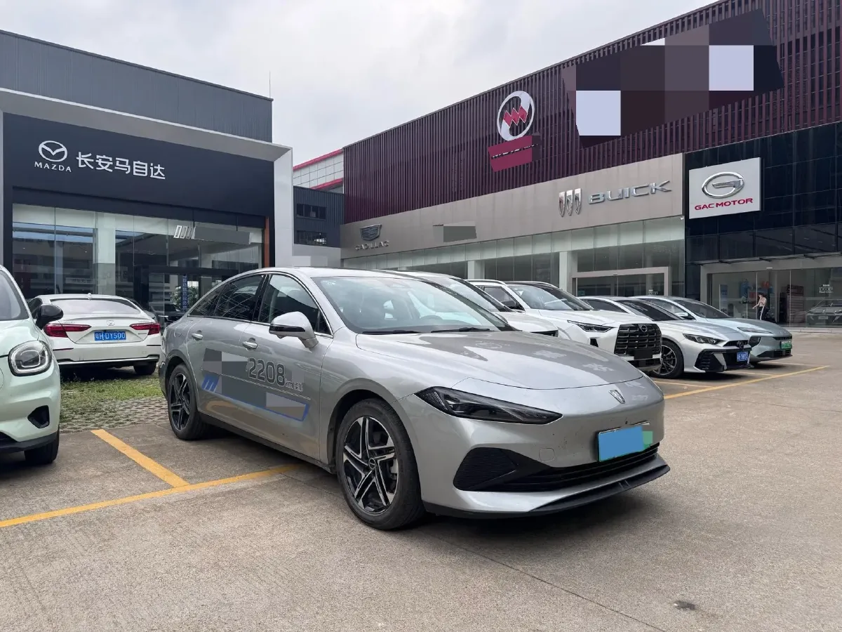 2023 Roewe D7 1.5L 112HP L4 1DHT PHEV 21.4KWH,autocango,china used car exporter,china ev exporter,chinese used car exporter,chinese used ev exporter