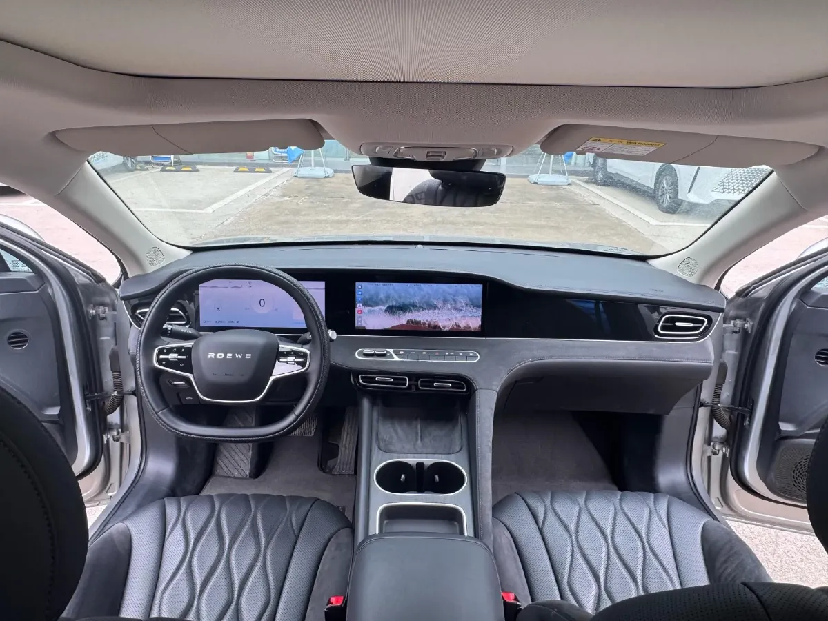 2023 Roewe D7 1.5L 112HP L4 1DHT PHEV 21.4KWH,autocango,china used car exporter,china ev exporter,chinese used car exporter,chinese used ev exporter