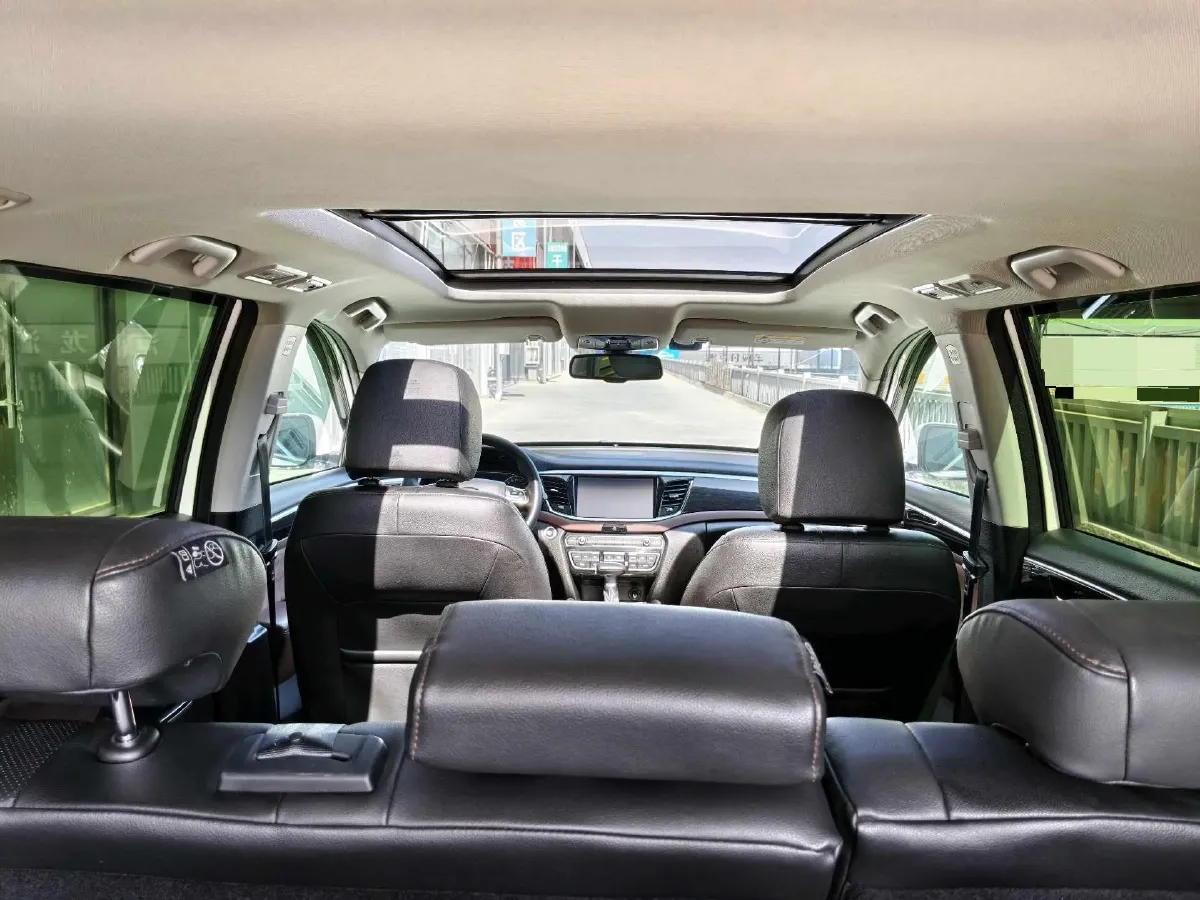 2017 GAC Trumpchi GS8 2.0T 201HP L4 6AT,autocango,china used car exporter,china ev exporter,chinese used car exporter,chinese used ev exporter