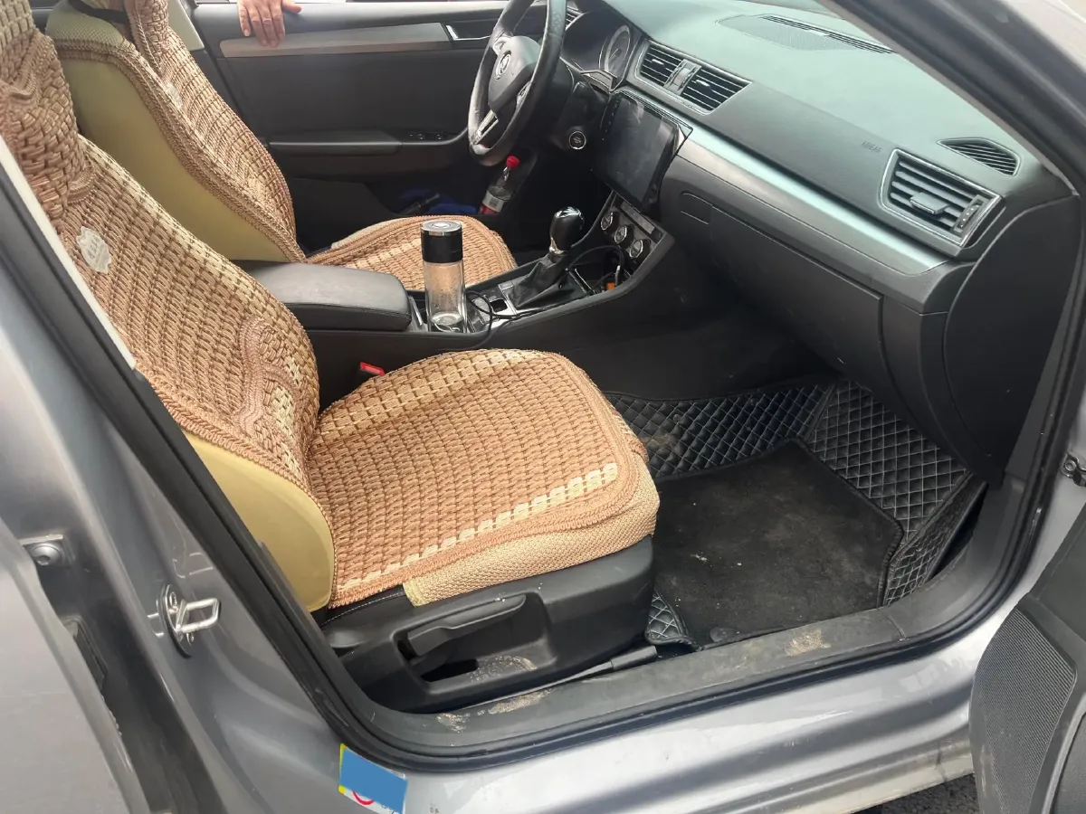 2018 Nissan Terra 2.5L 184HP L4 7AT,autocango,china used car exporter,china ev exporter,chinese used car exporter,chinese used ev exporter