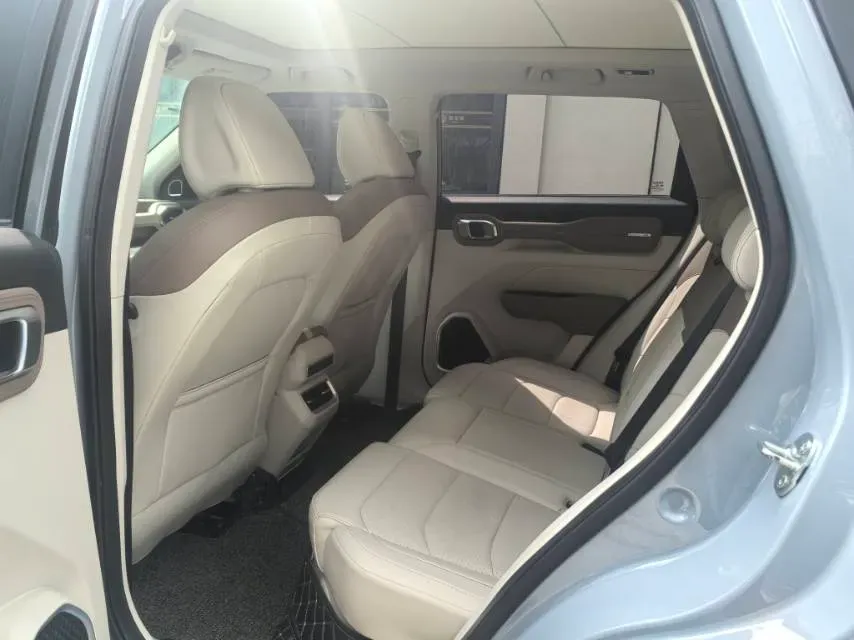 2020 Geely ICON 1.5T 177HP L3 7DCT,autocango,china used car exporter,china ev exporter,chinese used car exporter,chinese used ev exporter