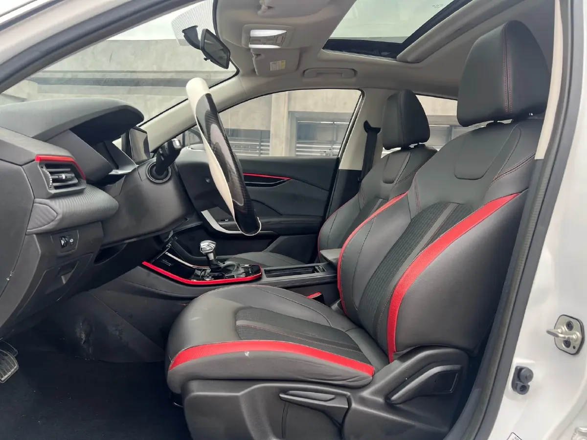 2021 DongFeng Aeolus YiXuan 1.5T 150HP L4 6DCT,autocango,china used car exporter,china ev exporter,chinese used car exporter,chinese used ev exporter