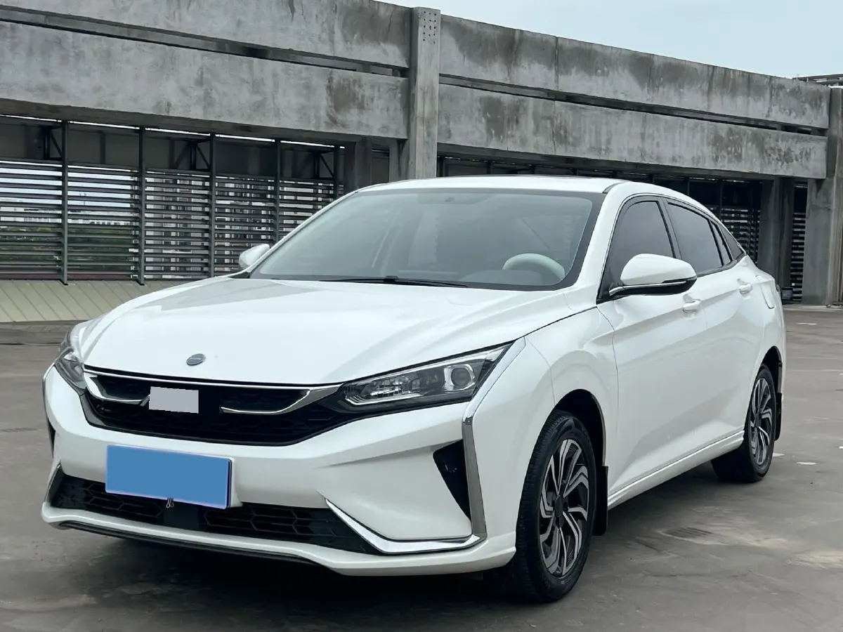 2021 DongFeng Aeolus YiXuan 1.5T 150HP L4 6DCT,autocango,china used car exporter,china ev exporter,chinese used car exporter,chinese used ev exporter