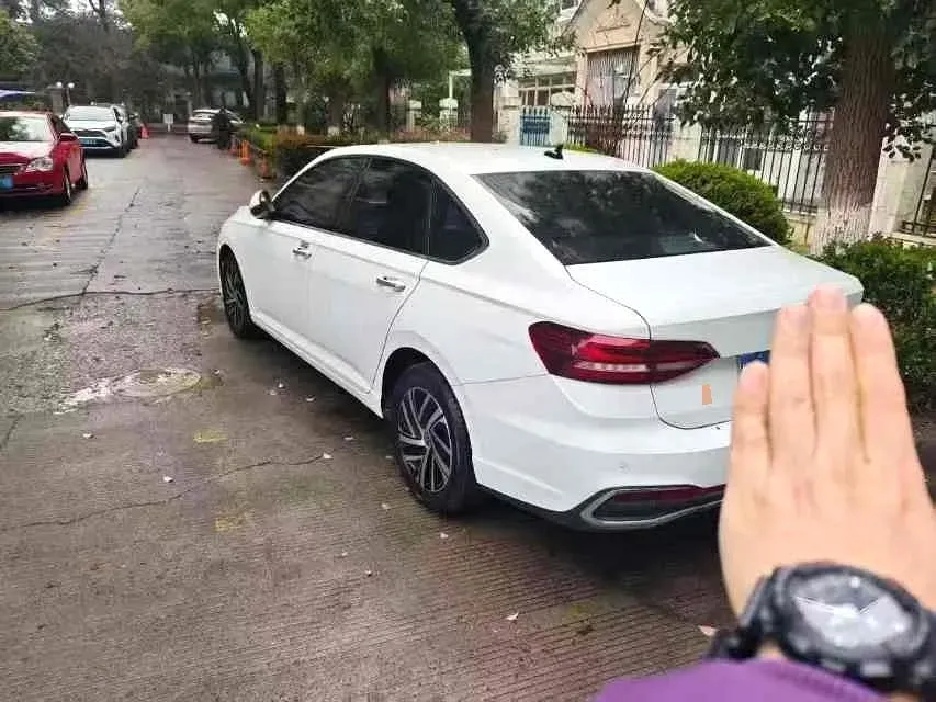 2024 Volkswagen Lavida 1.5L 110HP L4 6AT,autocango,china used car exporter,china ev exporter,chinese used car exporter,chinese used ev exporter