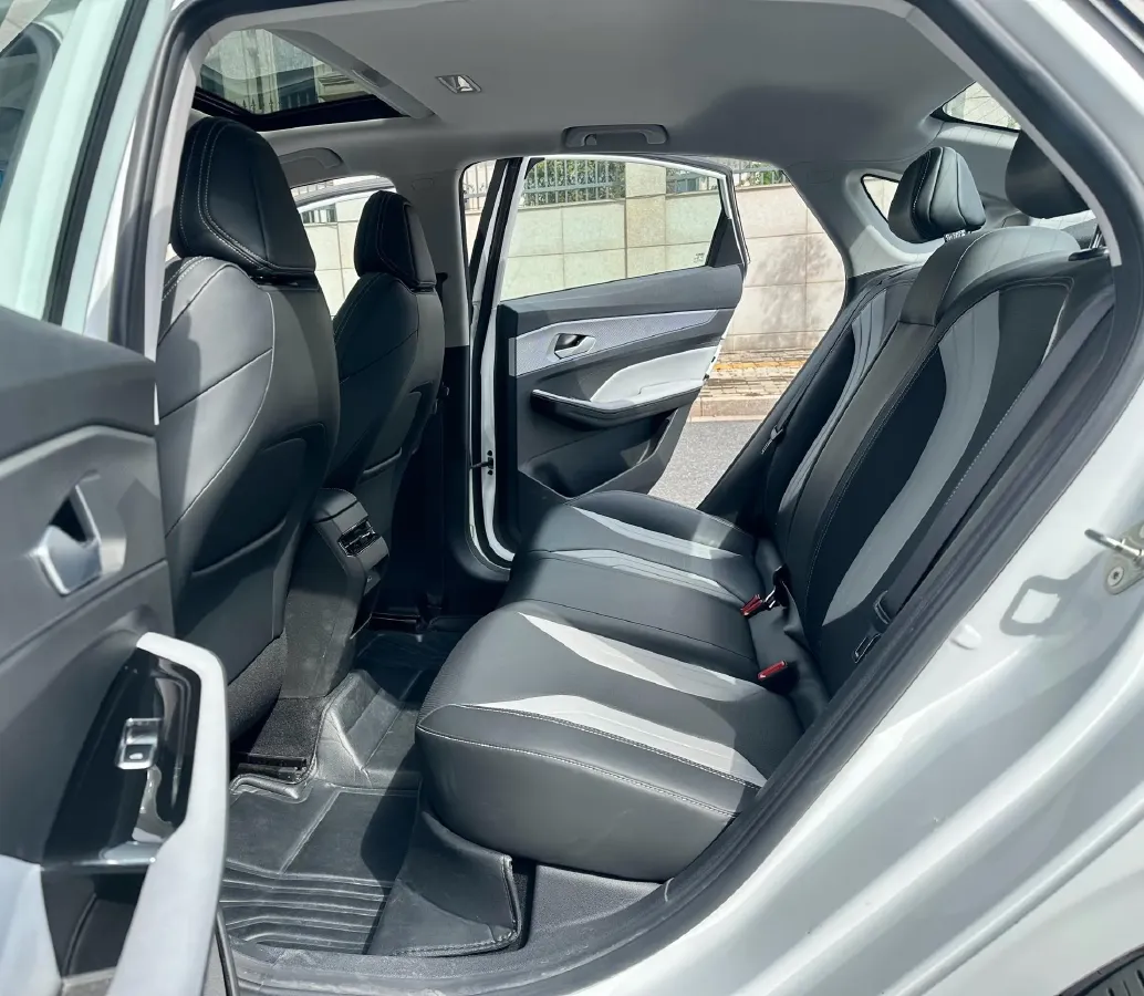 2024 Geely Binray 1.5T 181HP L4 7DCT,autocango,china used car exporter,china ev exporter,chinese used car exporter,chinese used ev exporter