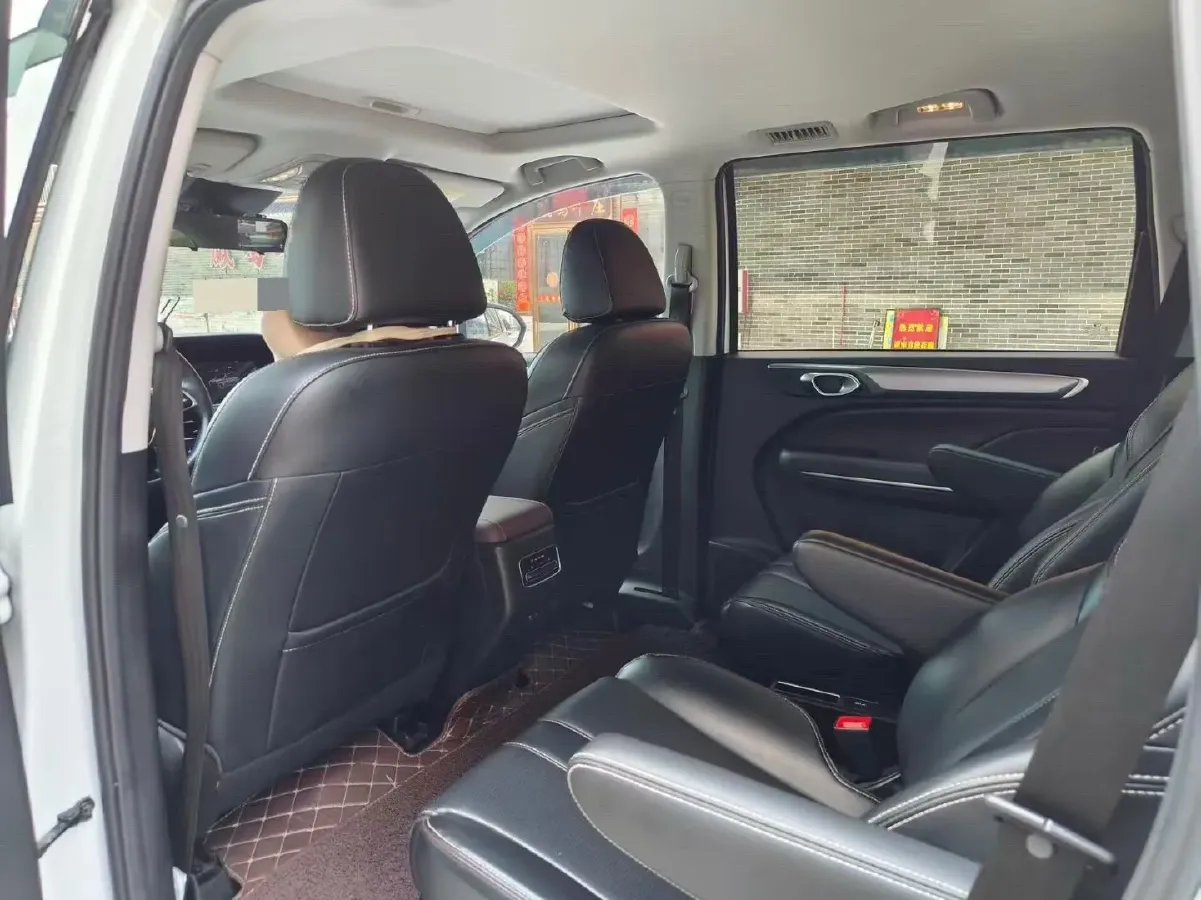 2023 GAC Trumpchi M6 1.5T 177HP L4 7DCT,autocango,china used car exporter,china ev exporter,chinese used car exporter,chinese used ev exporter