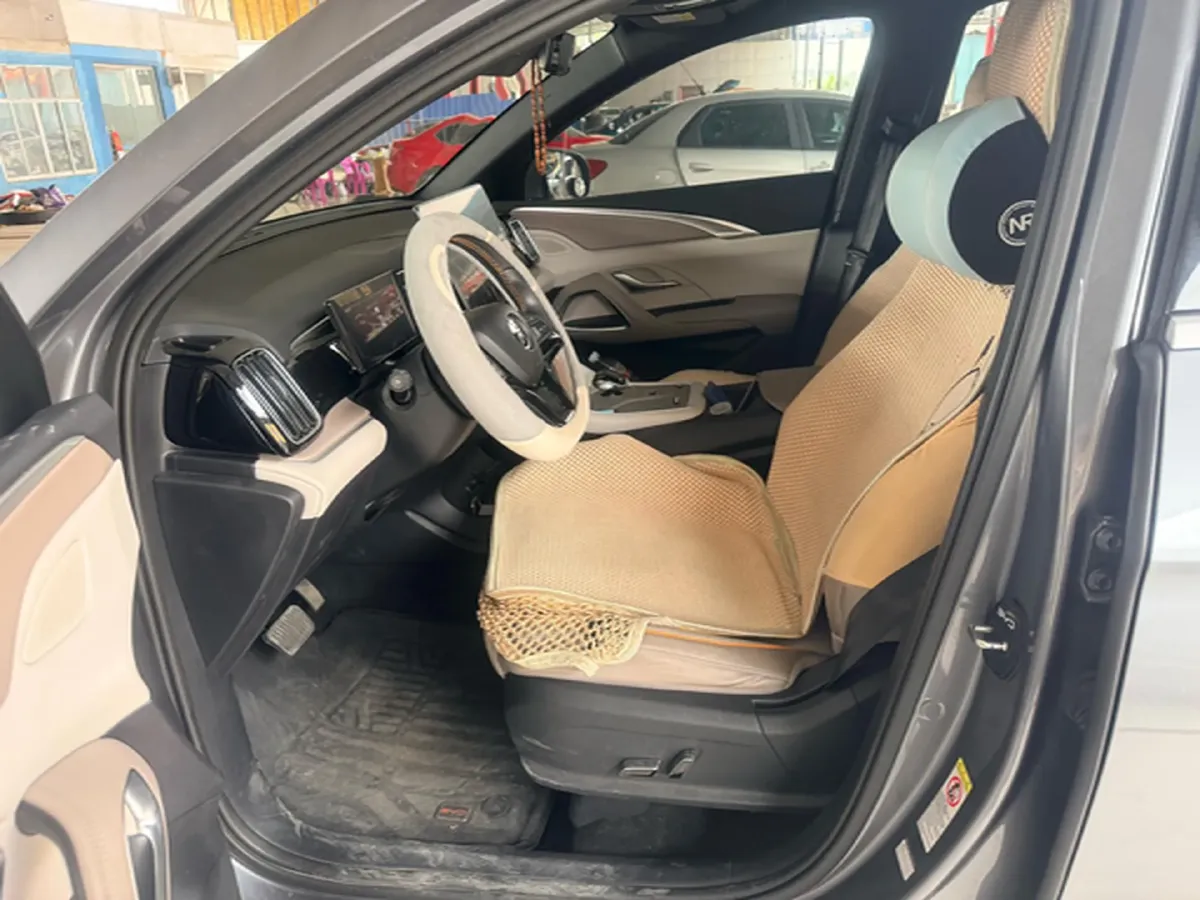 2024 BYD Song Pro 1.5L 110HP L4 E-CVT PHEV 18.3KWH,autocango,china used car exporter,china ev exporter,chinese used car exporter,chinese used ev exporter