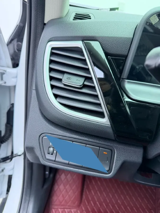 2023 Kia Seltos 1.5L 115HP L4 CVT,autocango,china used car exporter,china ev exporter,chinese used car exporter,chinese used ev exporter