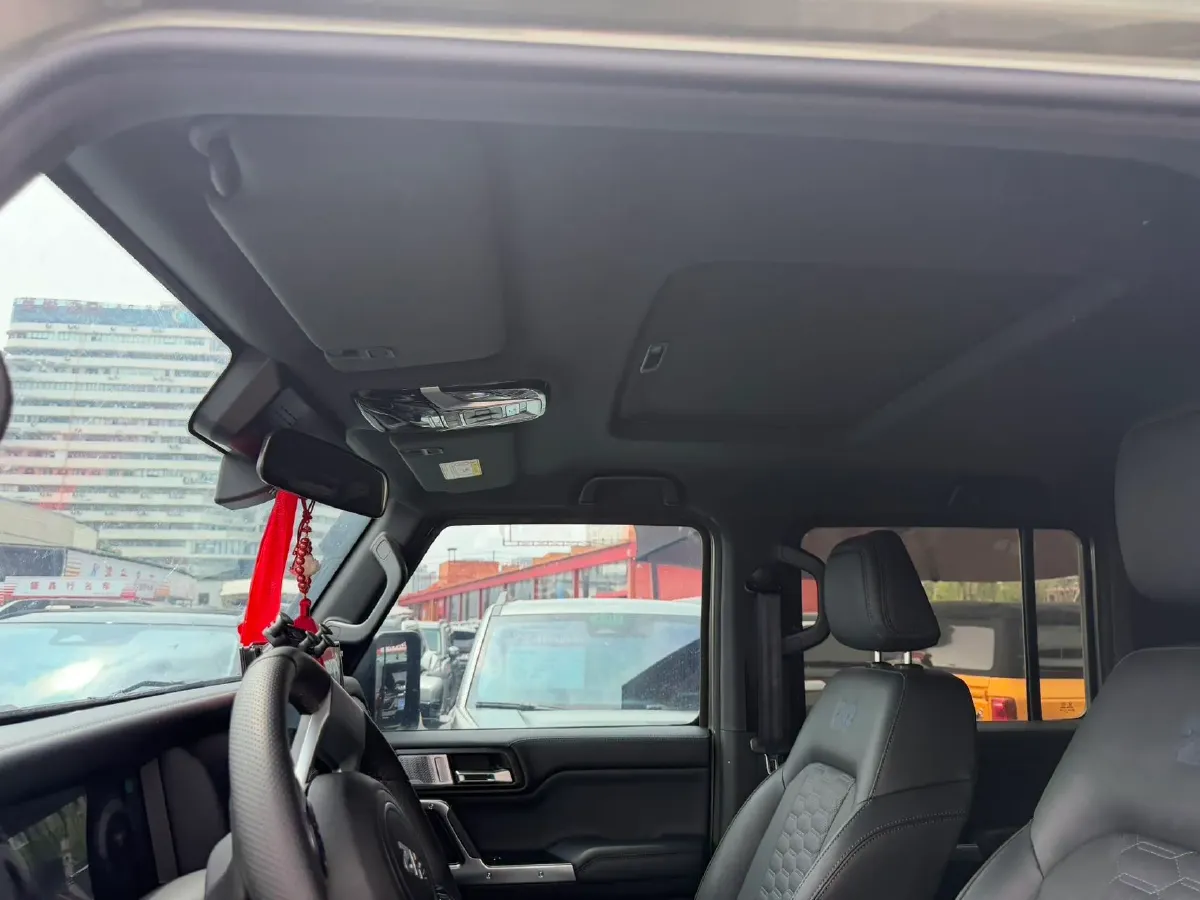 2025 212 212 T01 2.0T 252HP L4 8AT,autocango,china used car exporter,china ev exporter,chinese used car exporter,chinese used ev exporter