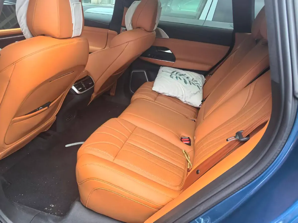 2025 Xpeng G9 BEV 93.1KWH,autocango,china used car exporter,china ev exporter,chinese used car exporter,chinese used ev exporter