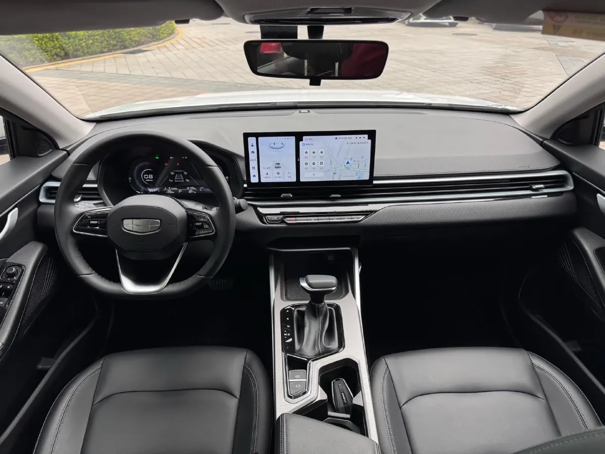 2025 Geely Emgrand 1.5L 127HP L4 CVT,autocango,china used car exporter,china ev exporter,chinese used car exporter,chinese used ev exporter