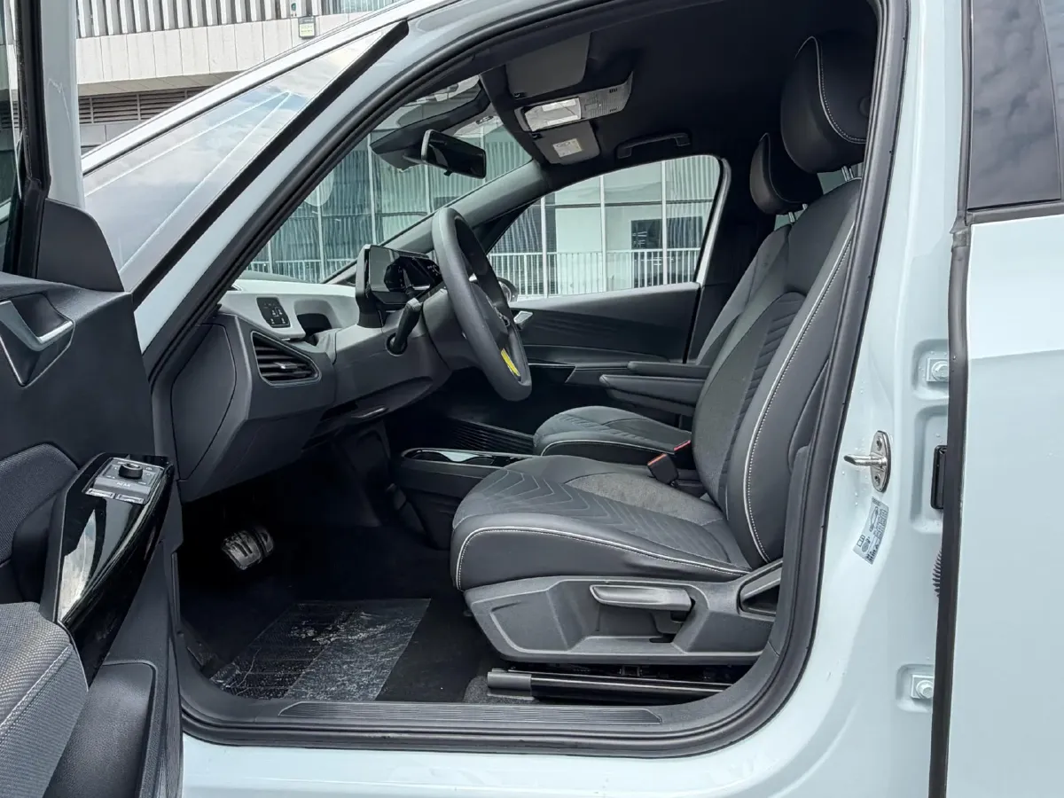 2023 Volkswagen ID.3 BEV 52.8KWH,autocango,china used car exporter,china ev exporter,chinese used car exporter,chinese used ev exporter