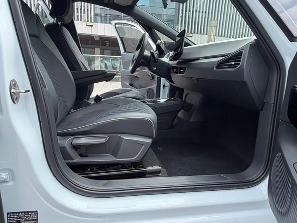 2023 Volkswagen ID.3 BEV 52.8KWH,autocango,china used car exporter,china ev exporter,chinese used car exporter,chinese used ev exporter