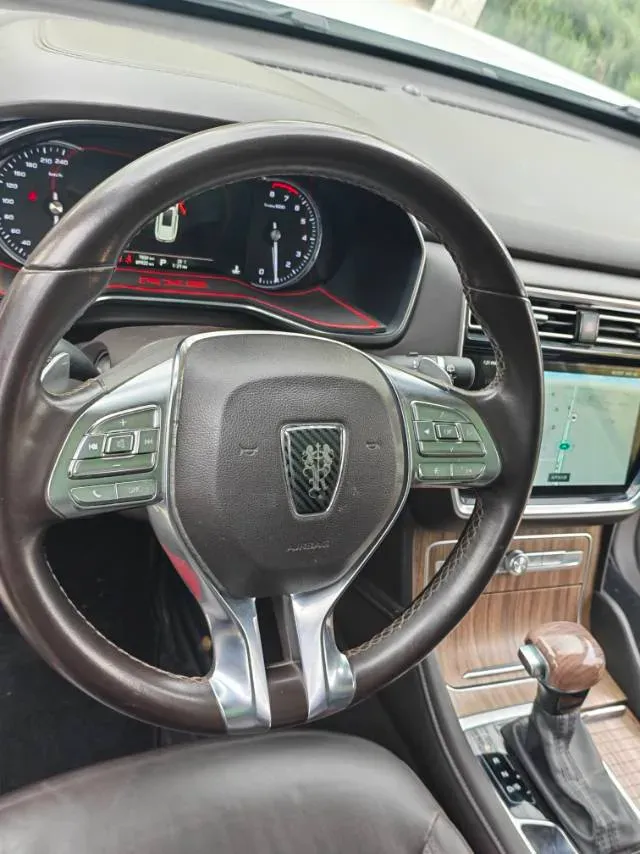 2018 Roewe RX5 2.0T 220HP L4 6DCT,autocango,china used car exporter,china ev exporter,chinese used car exporter,chinese used ev exporter