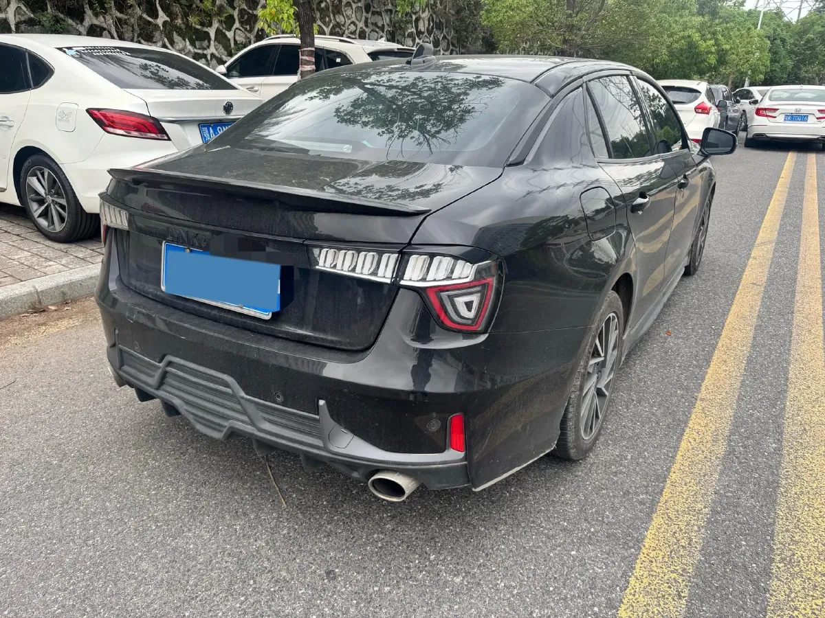 2022 LYNK&CO 03 2.0T 190HP L4 7DCT,autocango,china used car exporter,china ev exporter,chinese used car exporter,chinese used ev exporter