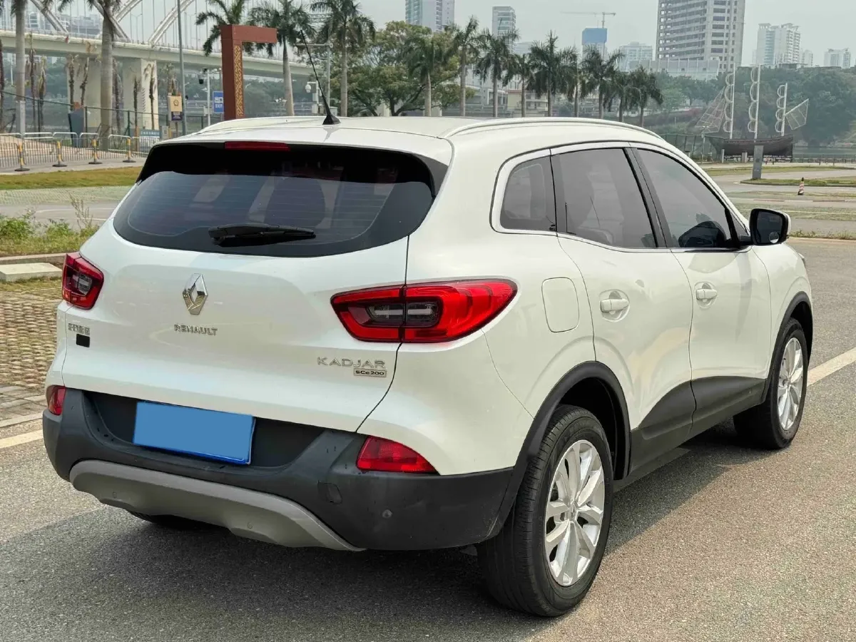 2017 Renault Kadjar 2.0L 150HP L4 CVT,autocango,china used car exporter,china ev exporter,chinese used car exporter,chinese used ev exporter