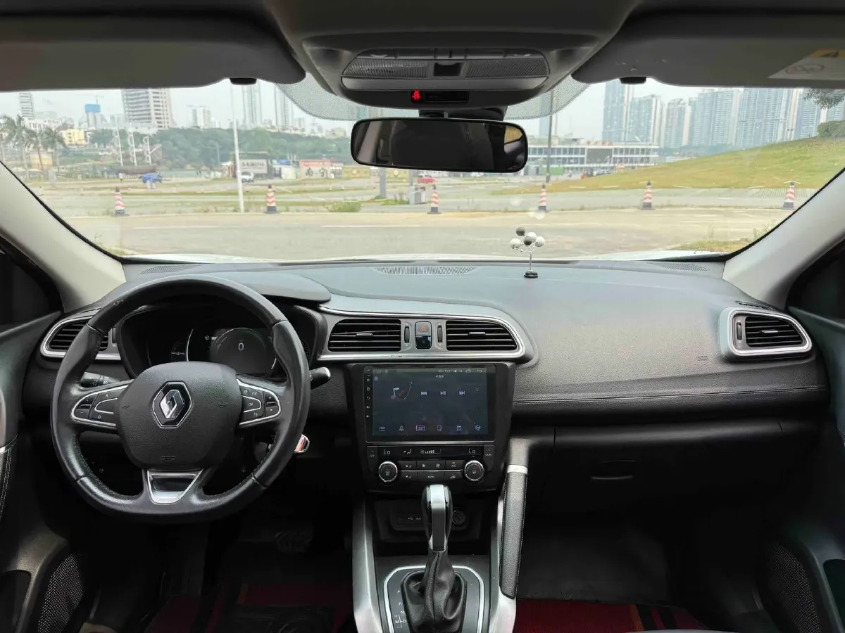 2017 Renault Kadjar 2.0L 150HP L4 CVT,autocango,china used car exporter,china ev exporter,chinese used car exporter,chinese used ev exporter