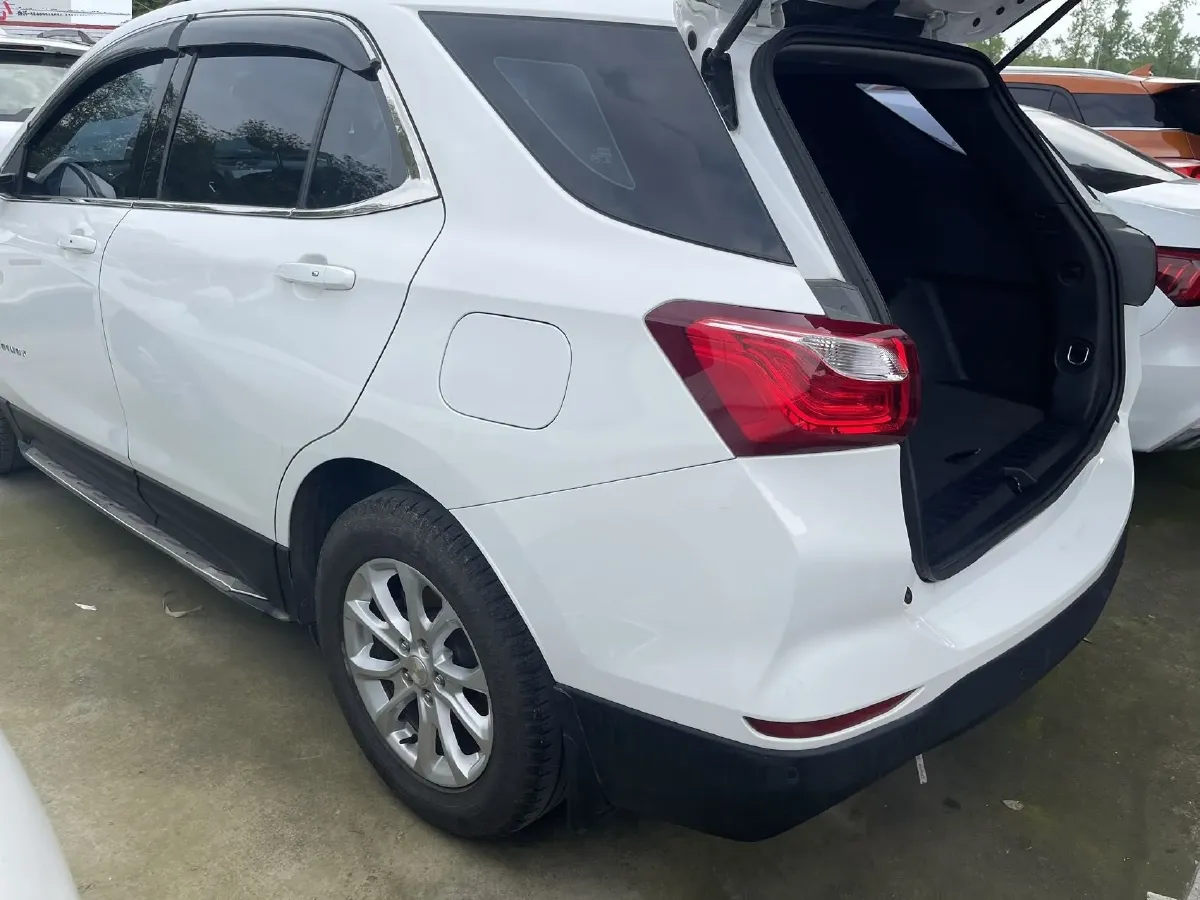 2018 Chevrolet Equinox 1.5T 180HP L4 6AT,autocango,china used car exporter,china ev exporter,chinese used car exporter,chinese used ev exporter