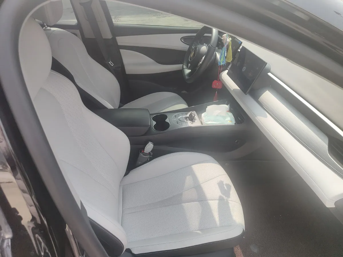 2025 BYD Seal05 DM-i 1.5L 101HP L4 E-CVT PHEV 7.68KWH,autocango,china used car exporter,china ev exporter,chinese used car exporter,chinese used ev exporter