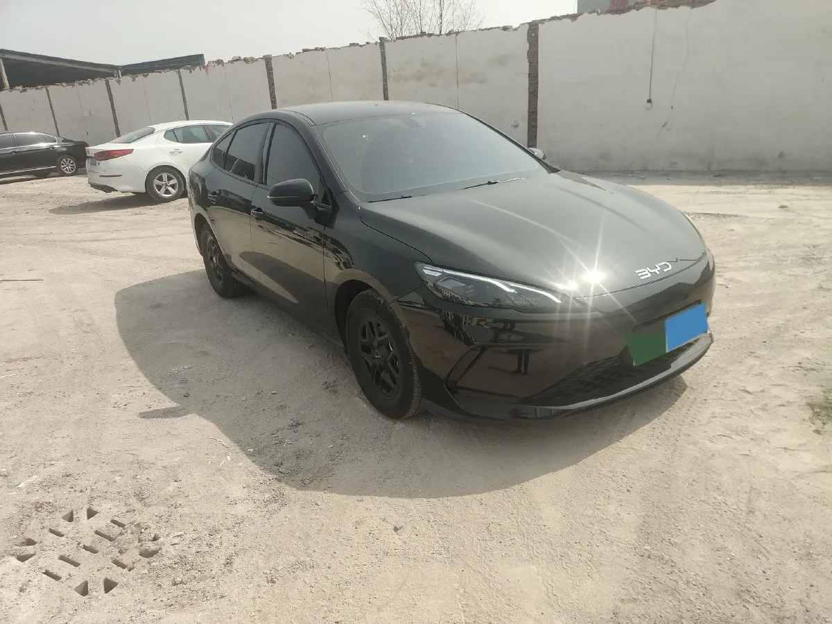 2025 BYD Seal05 DM-i 1.5L 101HP L4 E-CVT PHEV 7.68KWH,autocango,china used car exporter,china ev exporter,chinese used car exporter,chinese used ev exporter