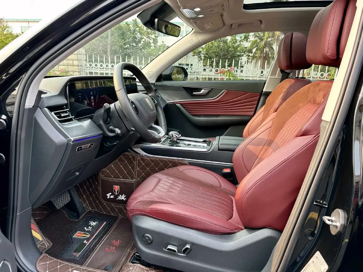 2023 HongQi HS5 2.0T 252HP L4 8AT,autocango,china used car exporter,china ev exporter,chinese used car exporter,chinese used ev exporter