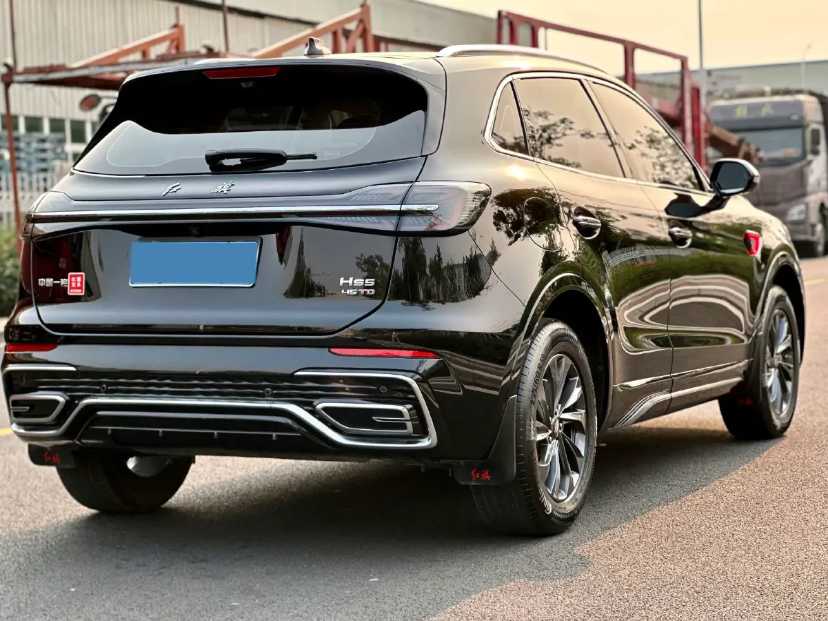 2023 HongQi HS5 2.0T 252HP L4 8AT,autocango,china used car exporter,china ev exporter,chinese used car exporter,chinese used ev exporter