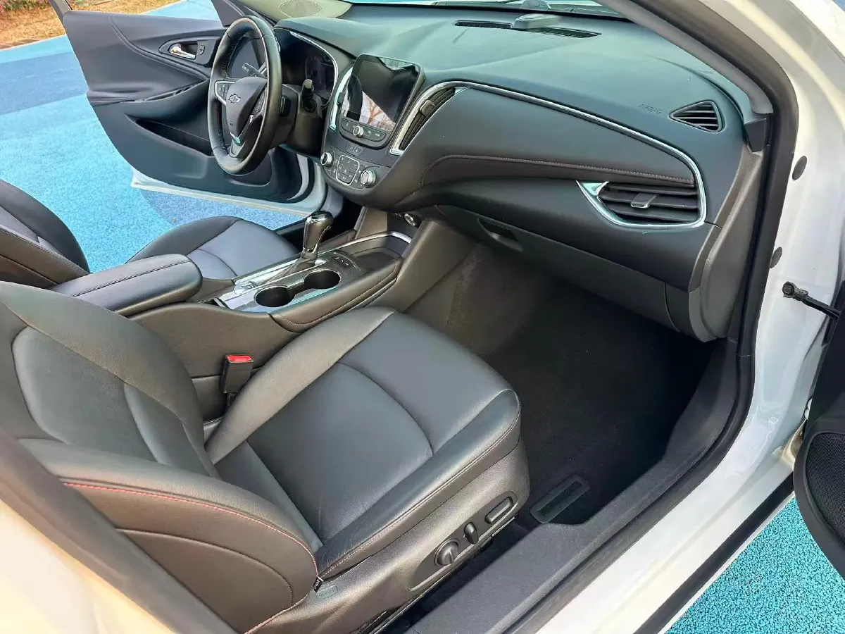 2020 Chevrolet Malibu XL 2.0T 237HP L4 9AT,autocango,china used car exporter,china ev exporter,chinese used car exporter,chinese used ev exporter