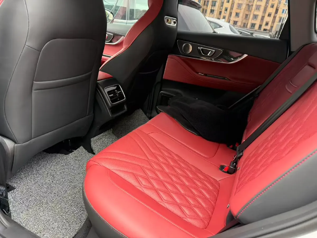 2023 Chery Tiggo 7 Plus 1.5T 156HP L4 CVT,autocango,china used car exporter,china ev exporter,chinese used car exporter,chinese used ev exporter