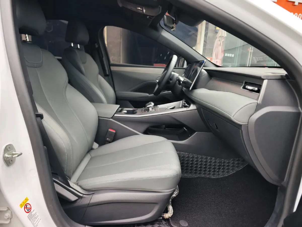 2025 BYD Qin Plus BEV 57.6KWH,autocango,china used car exporter,china ev exporter,chinese used car exporter,chinese used ev exporter