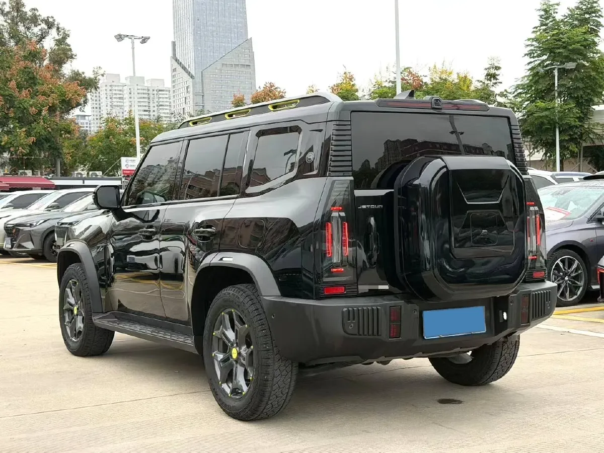 2023 Jetour Traveller 2.0T 254HP L4 7DCT,autocango,china used car exporter,china ev exporter,chinese used car exporter,chinese used ev exporter