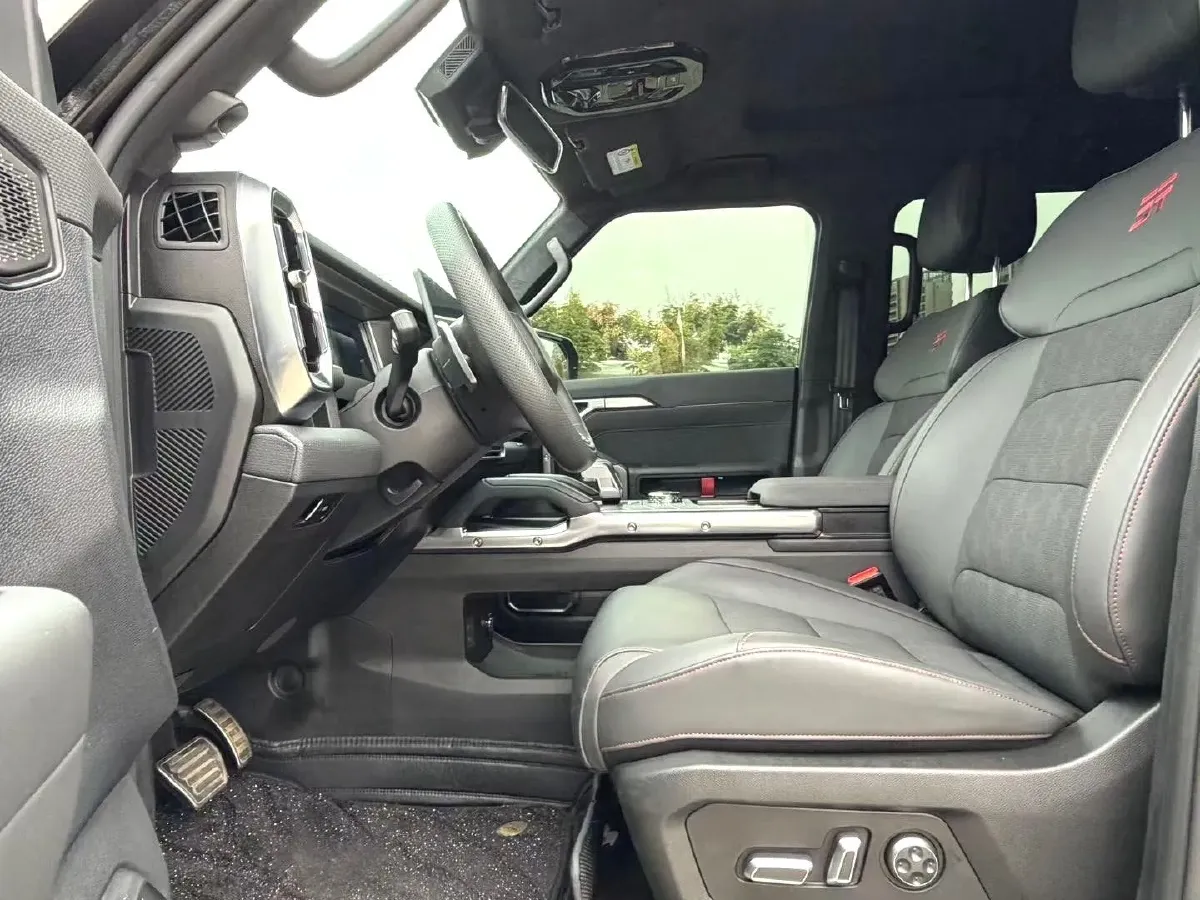 2023 Jetour Traveller 2.0T 254HP L4 7DCT,autocango,china used car exporter,china ev exporter,chinese used car exporter,chinese used ev exporter