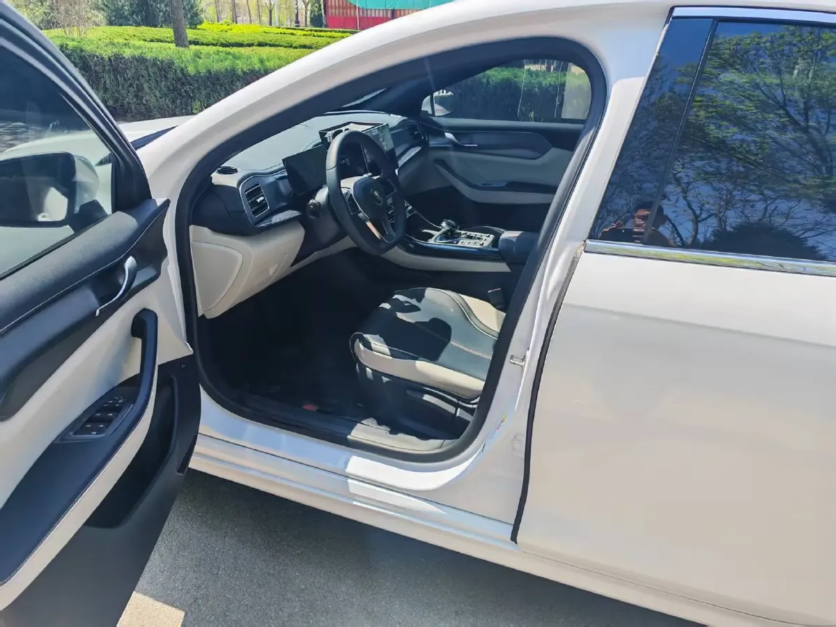 2023 BYD Qin Plus 1.5L 110HP L4 E-CVT PHEV 18.32KWH,autocango,china used car exporter,china ev exporter,chinese used car exporter,chinese used ev exporter