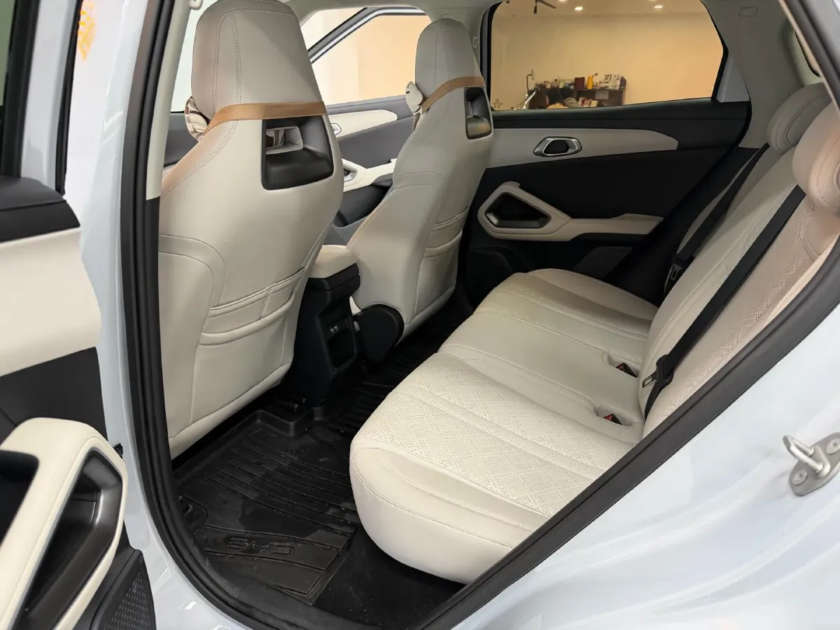 2024 BYD YuanUP BEV 45.12KWH,autocango,china used car exporter,china ev exporter,chinese used car exporter,chinese used ev exporter