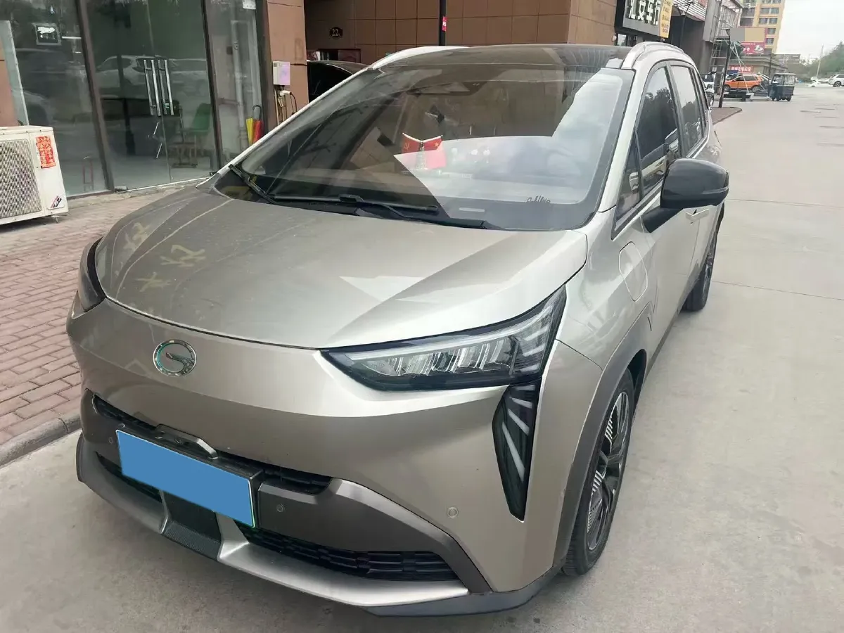 2022 Geely Okavango 1.8T 184HP L4 7DCT,autocango,china used car exporter,china ev exporter,chinese used car exporter,chinese used ev exporter