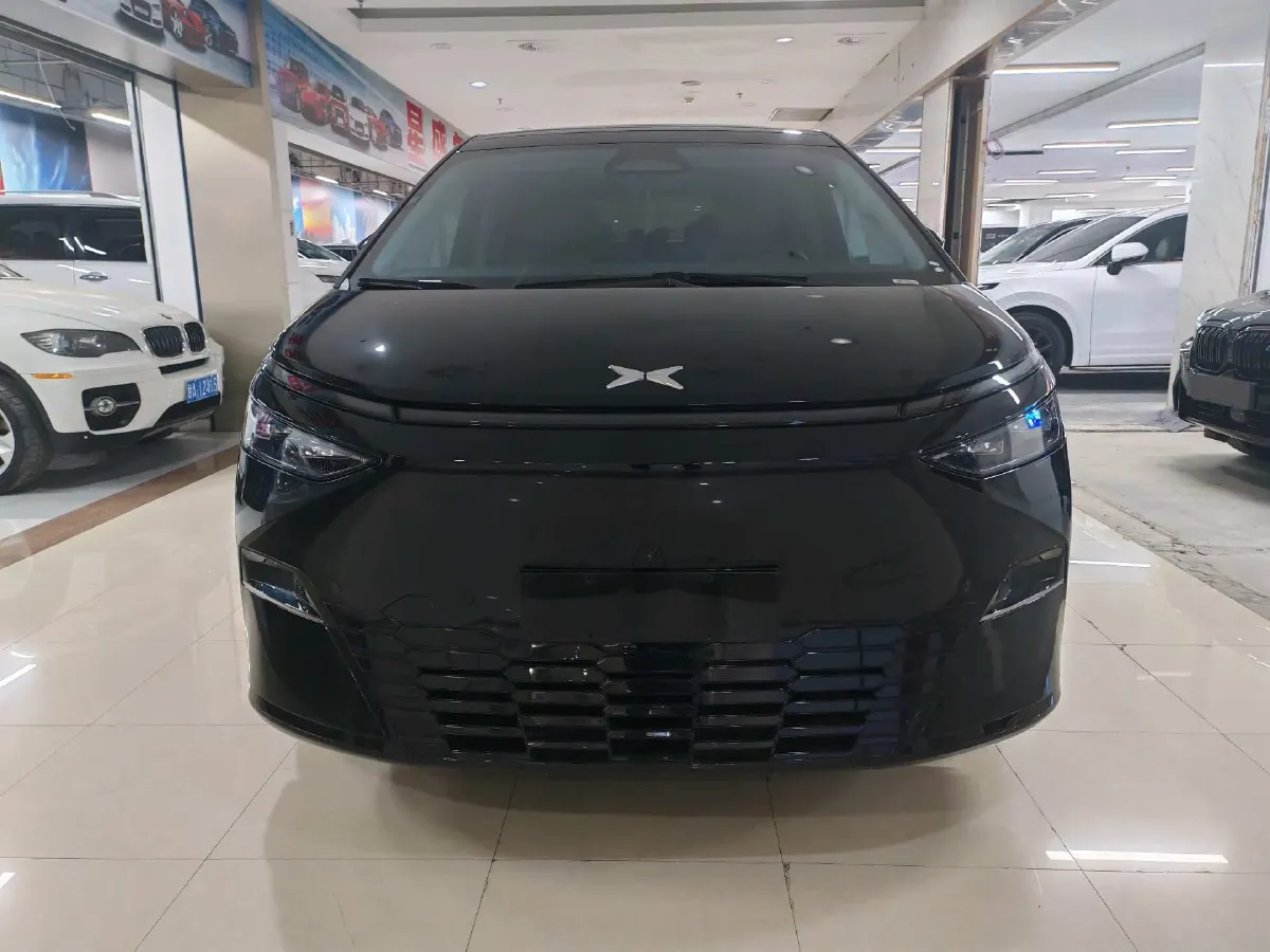 2024 Xpeng X9 BEV 101.5KWH,autocango,china used car exporter,china ev exporter,chinese used car exporter,chinese used ev exporter