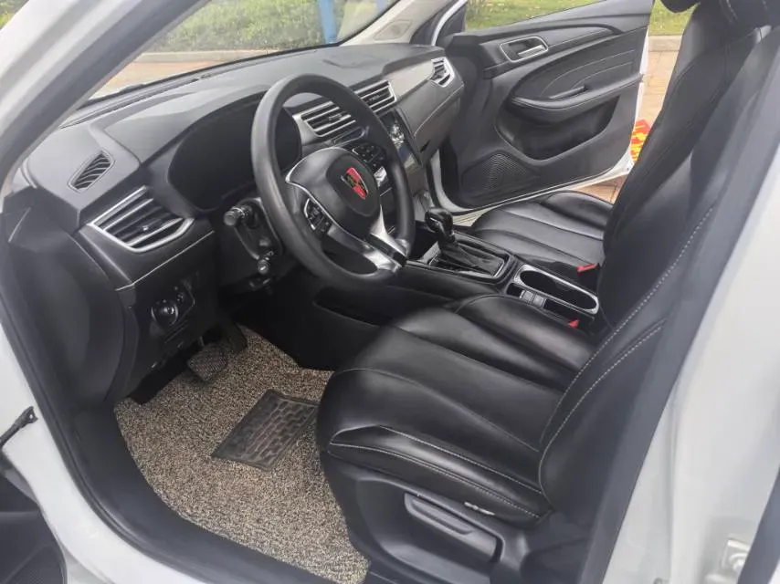 2019 Roewe i5 1.5L 120HP L4 CVT,autocango,china used car exporter,china ev exporter,chinese used car exporter,chinese used ev exporter