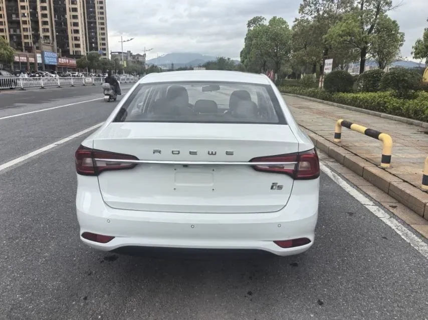 2019 Roewe i5 1.5L 120HP L4 CVT,autocango,china used car exporter,china ev exporter,chinese used car exporter,chinese used ev exporter