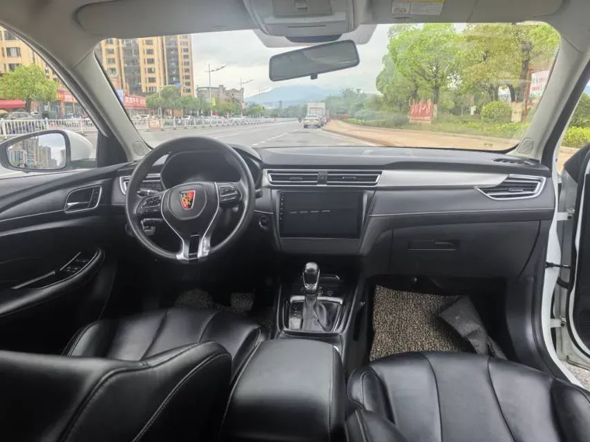 2019 Roewe i5 1.5L 120HP L4 CVT,autocango,china used car exporter,china ev exporter,chinese used car exporter,chinese used ev exporter