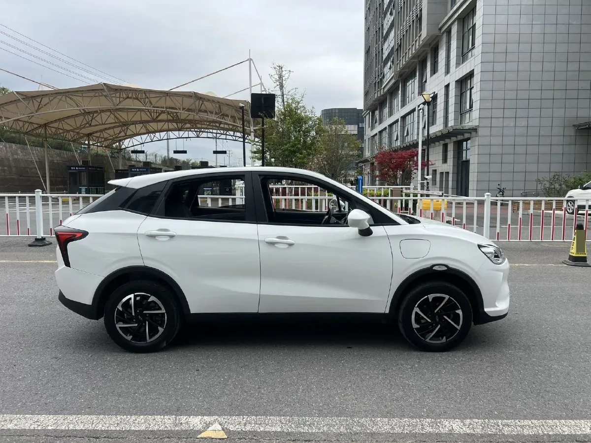 2022 MG 5 1.5L 120HP L4 CVT,autocango,china used car exporter,china ev exporter,chinese used car exporter,chinese used ev exporter