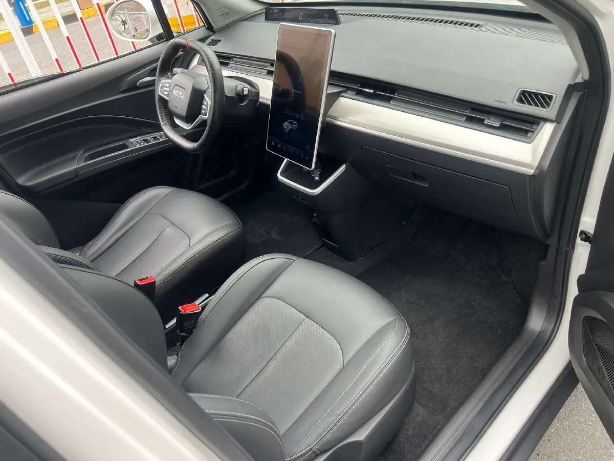 2022 MG 5 1.5L 120HP L4 CVT,autocango,china used car exporter,china ev exporter,chinese used car exporter,chinese used ev exporter