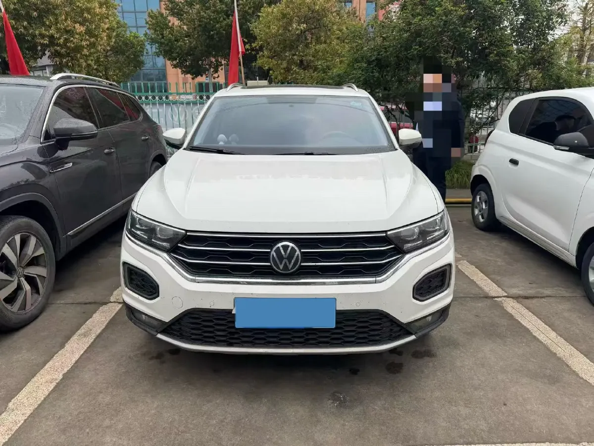 2022 Volkswagen T-Roc 1.4T 150HP L4 7DCT,autocango,china used car exporter,china ev exporter,chinese used car exporter,chinese used ev exporter